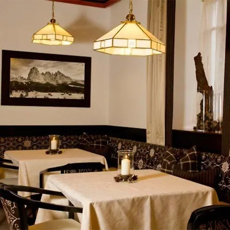 酒店 Touring Dolomites Santa Cristina Val Gardena